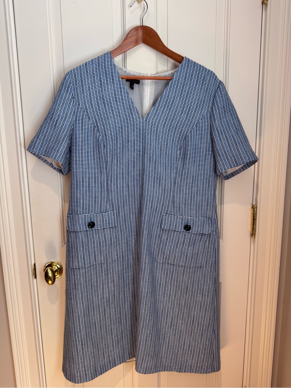 Escada Duane Blue and White patterned V-Neck Shift Dress, 44 (US 12)